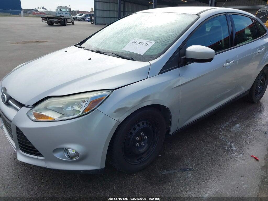 1FAHP3F24CL201580 2012 FORD FOCUS photo no. 6