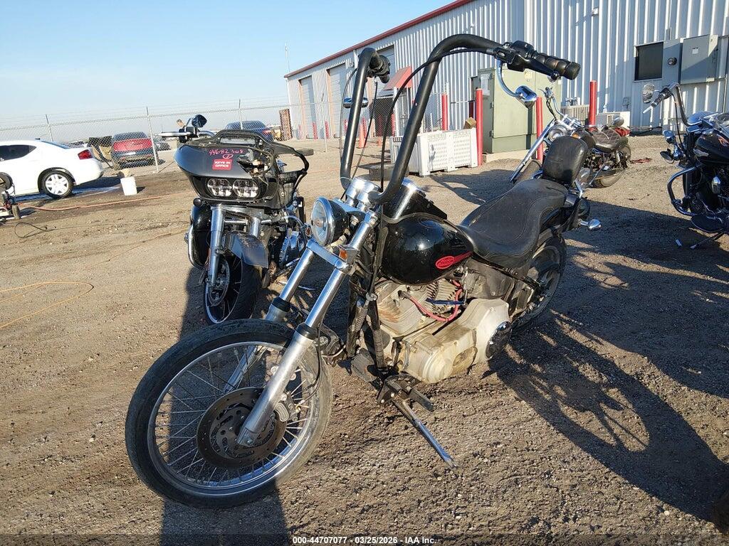 1HD1BVB166Y082665 2006 HARLEY-DAVIDSON FXSTI photo no. 2