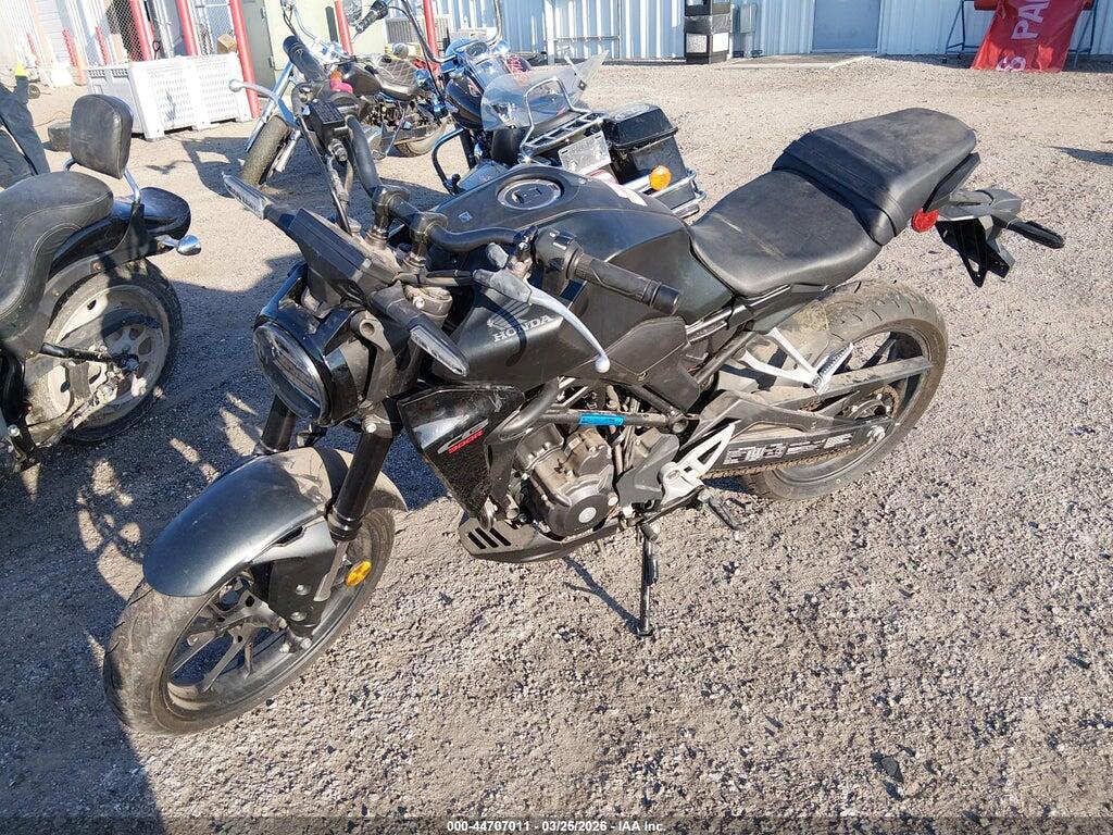 MLHNC5555P5300030 2023 HONDA CBF300 photo no. 2