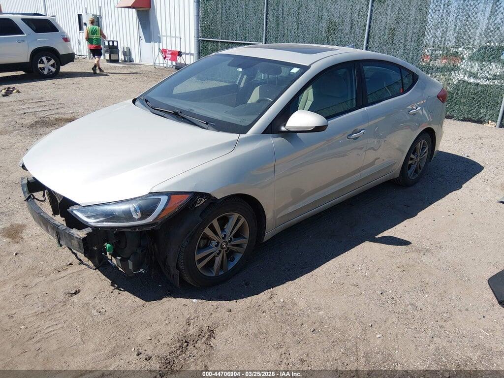 5NPD84LF6HH197403 2017 HYUNDAI ELANTRA photo no. 2