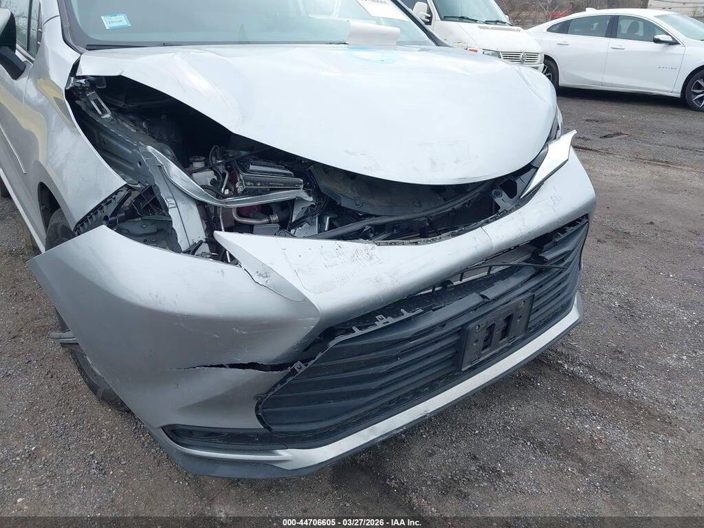 5TDKRKEC7NS081550 2022 TOYOTA SIENNA photo no. 6