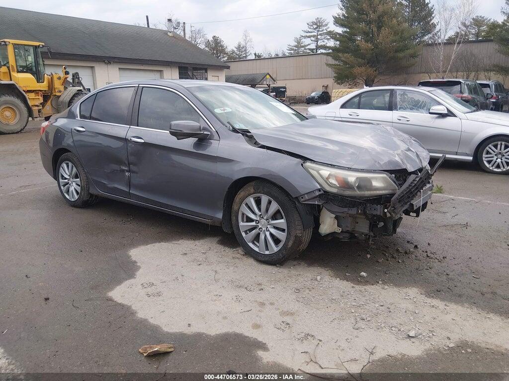 1HGCR2F88DA087689 2013 HONDA ACCORD photo no. 1