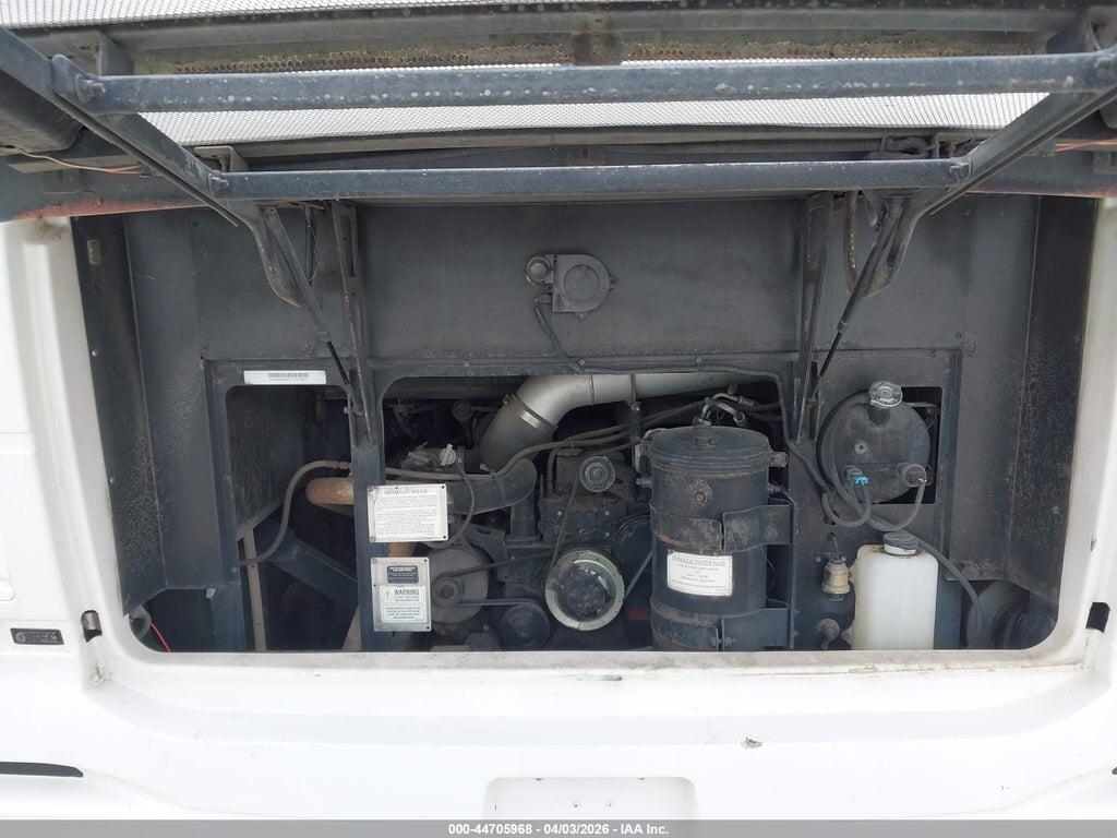 4VZBN22901C037940 2001 SPARTAN MOTORS MOTORHOME photo no. 10