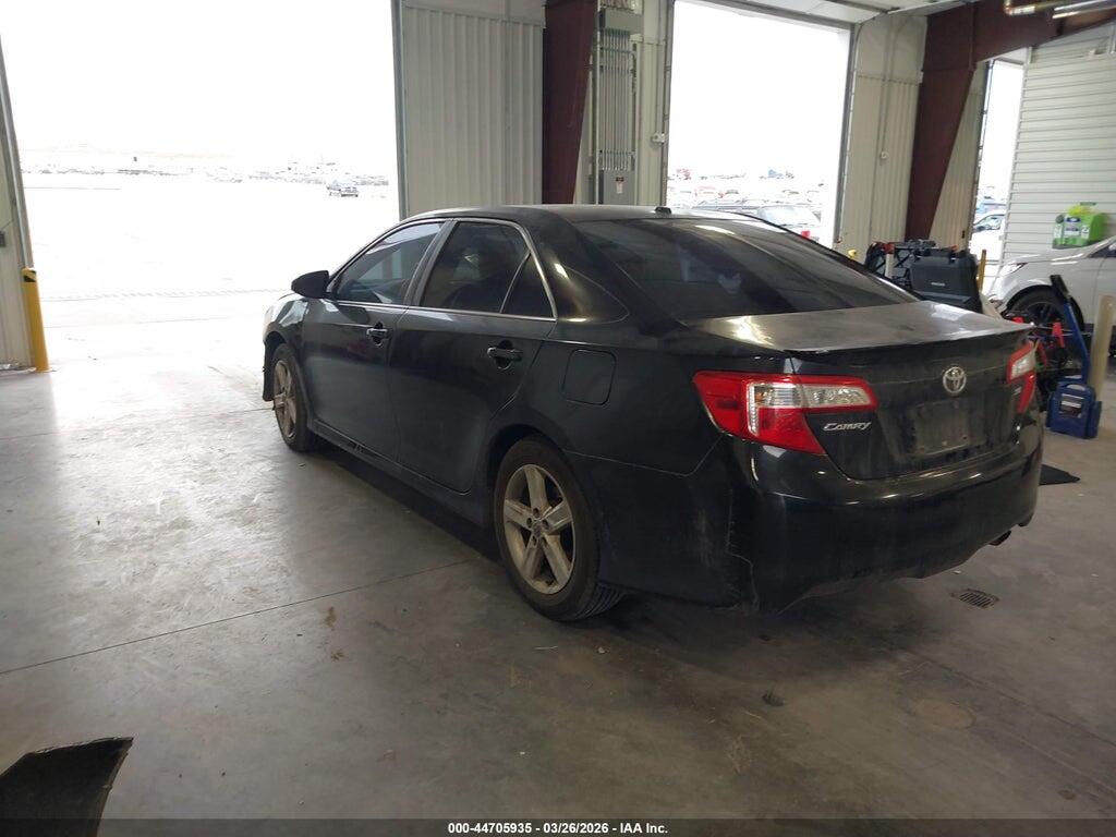4T1BF1FK4DU687497 2013 TOYOTA CAMRY photo no. 3