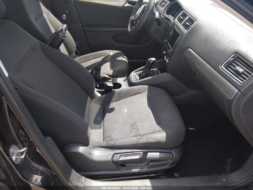 3VWD67AJ2GM313331 2016 VOLKSWAGEN JETTA photo no. 5