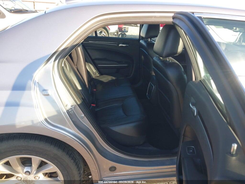 2C3CCAAG7GH238282 2016 CHRYSLER 300 photo no. 8