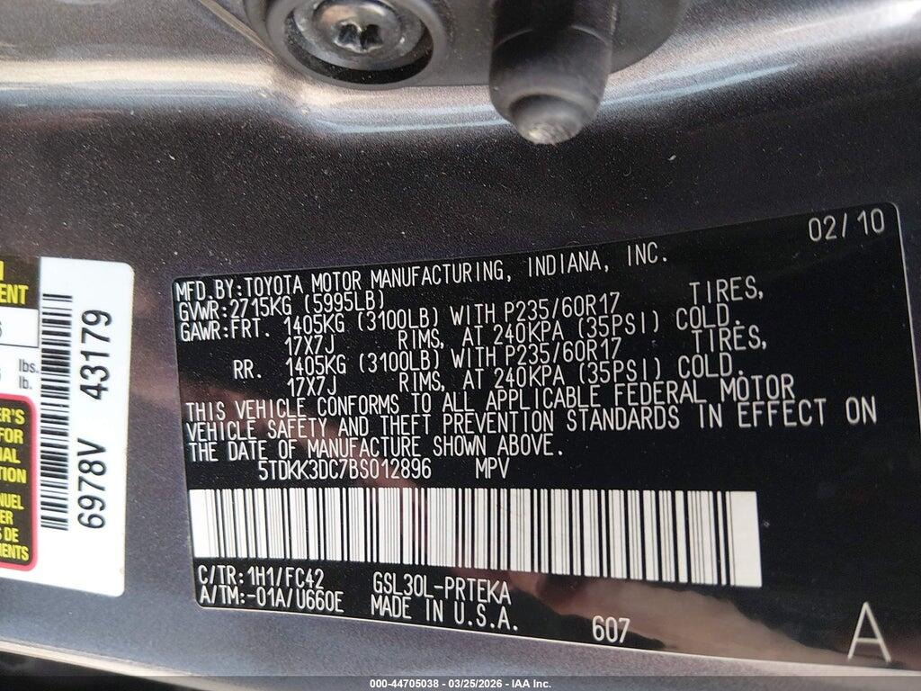 5TDKK3DC7BS012896 2011 TOYOTA SIENNA photo no. 9