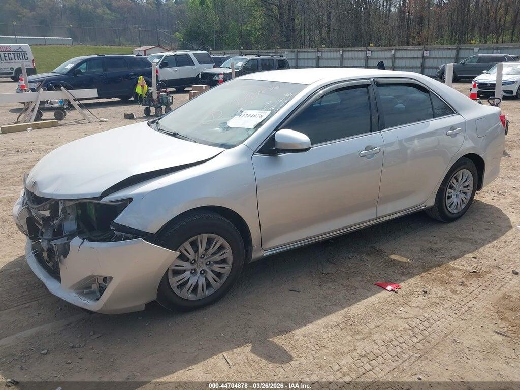 4T4BF1FK9CR158647 2012 TOYOTA CAMRY photo no. 2