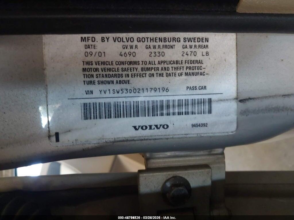 YV1SW53D021179196 2002 VOLVO V70 photo no. 9