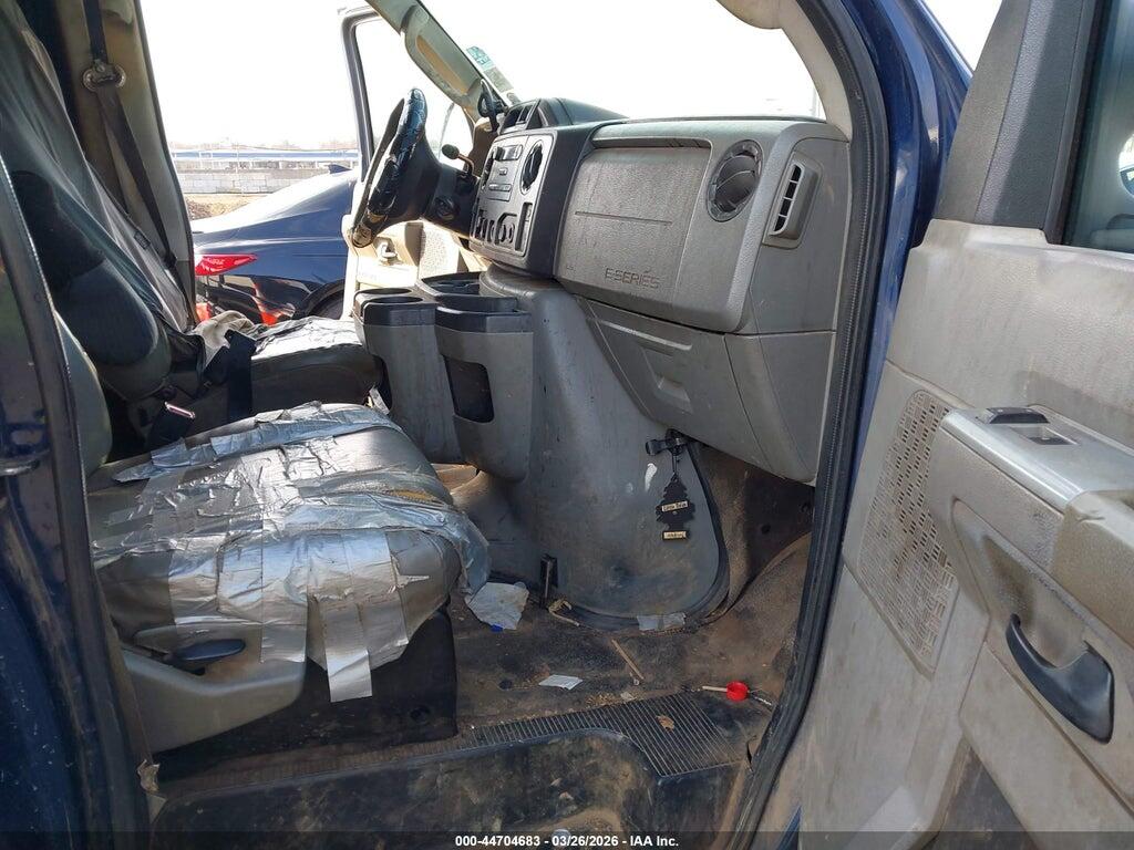 1FTNE2EWXADA46686 2010 FORD E-250 photo no. 5