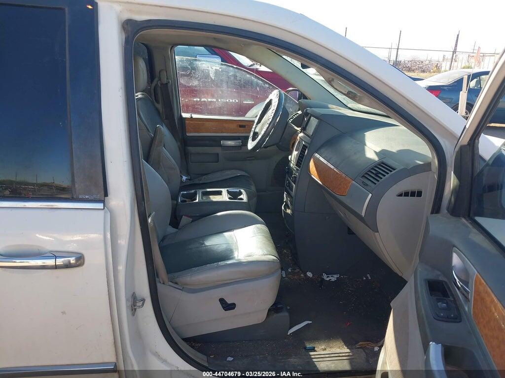 2A4RR7DX9AR377005 2010 CHRYSLER TOWN & COUNTRY photo no. 5