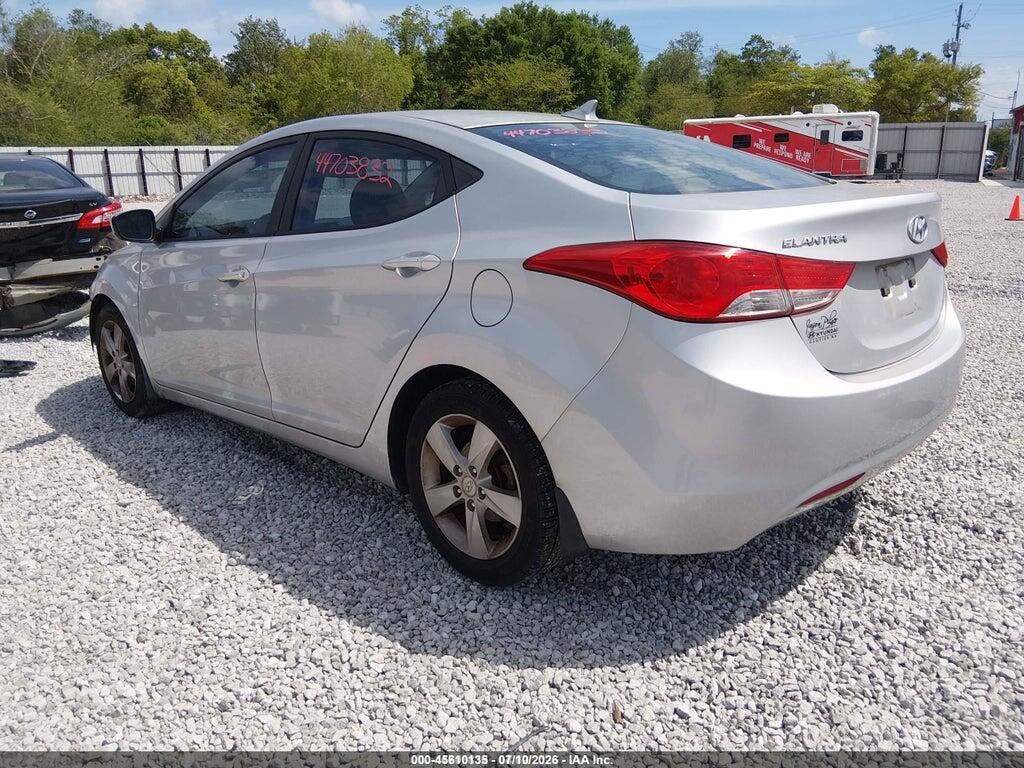 5NPDH4AE7DH389658 2013 HYUNDAI ELANTRA photo no. 3