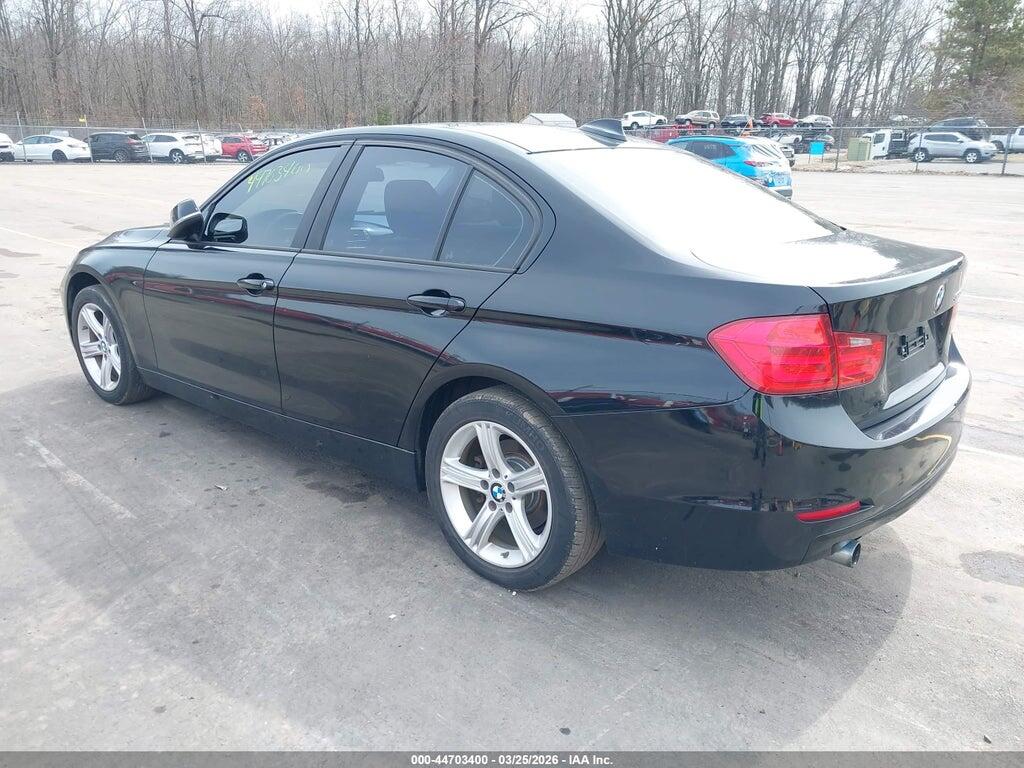 WBA3B1C5XEK132938 2014 BMW 320I photo no. 3