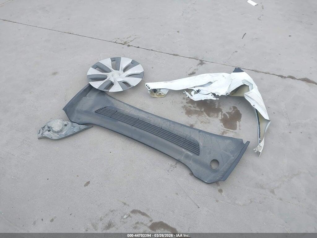 7SAYGDEE1PF780633 2023 TESLA MODEL Y photo no. 11