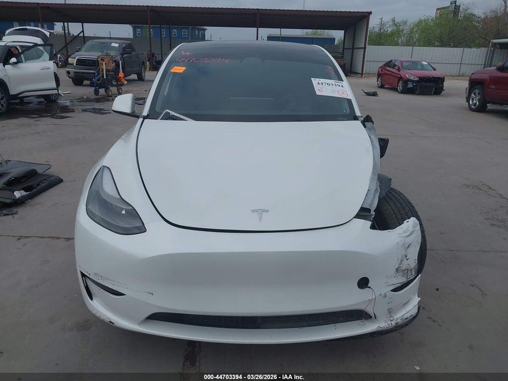 7SAYGDEE1PF780633 2023 TESLA MODEL Y photo no. 12