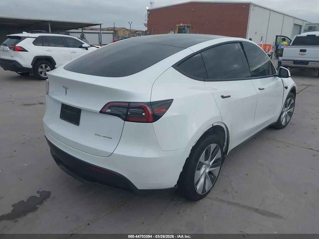 7SAYGDEE1PF780633 2023 TESLA MODEL Y photo no. 4