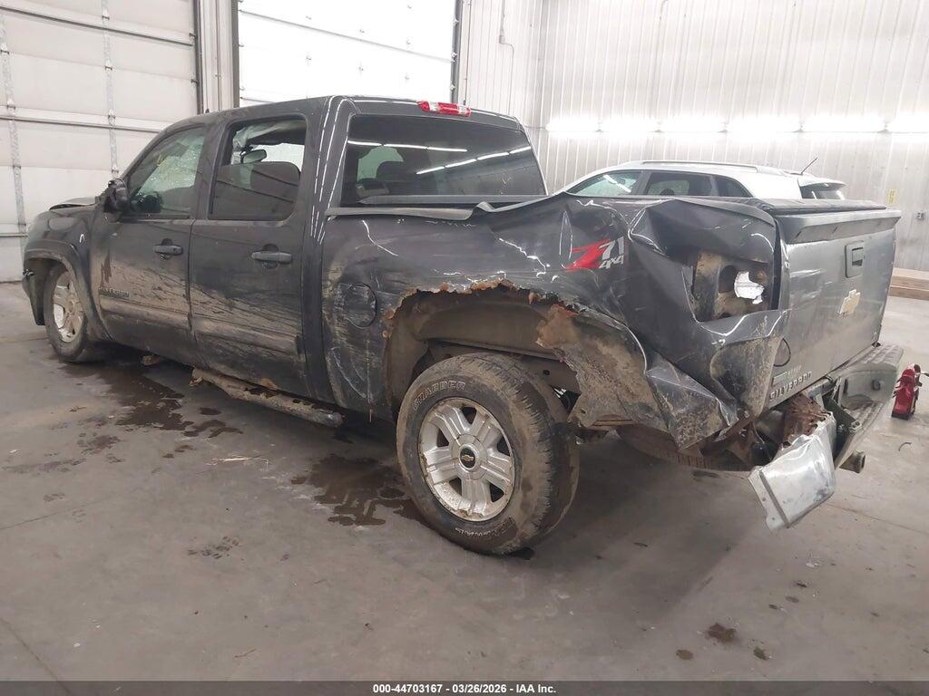 3GCPKSE36BG326097 2011 CHEVROLET SILVERADO 1500 photo no. 3
