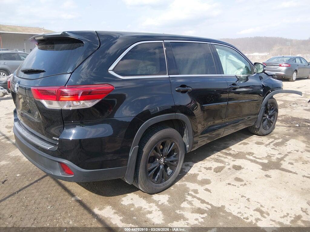 5TDBZRFH7HS412845 2017 TOYOTA HIGHLANDER photo no. 4