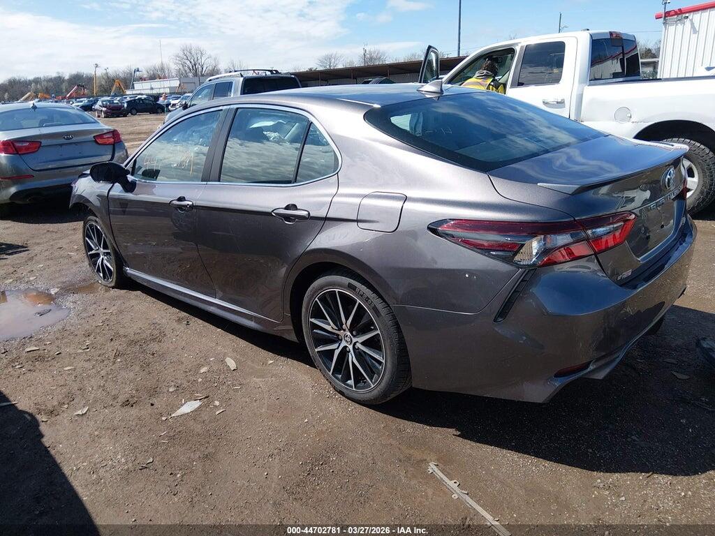 4T1G11AKXRU842699 2024 TOYOTA CAMRY photo no. 3