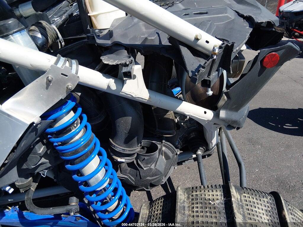 3JBVXAV26NE000412 2022 CAN-AM MAVERICK X3 photo no. 9