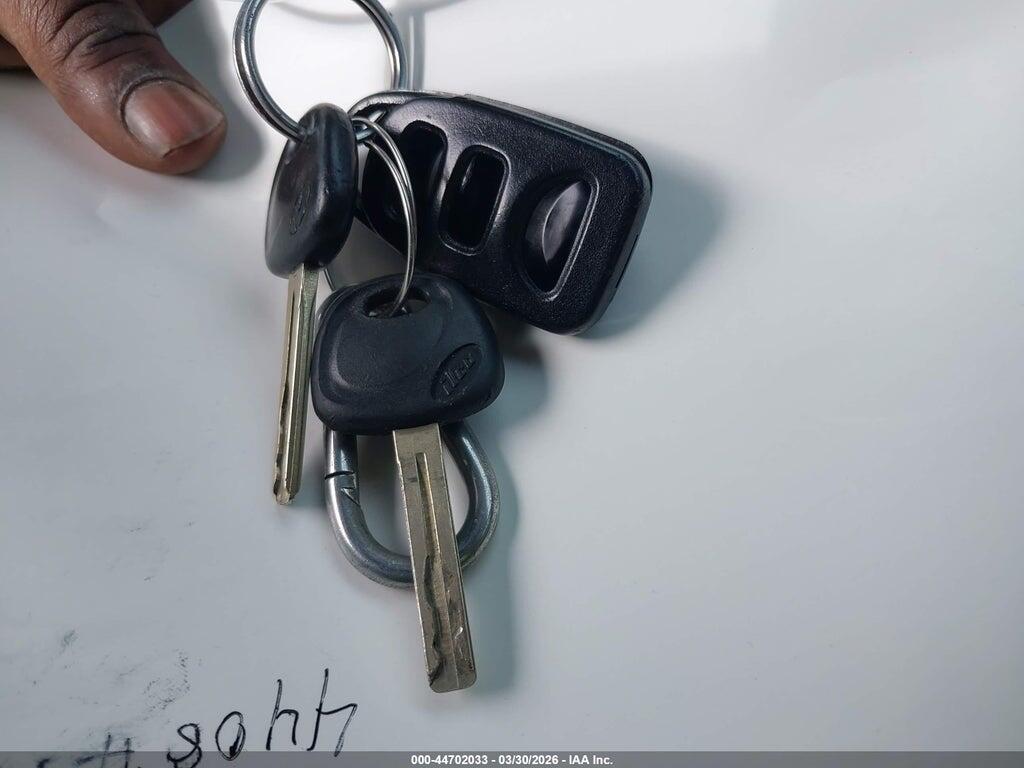 5NPEB4AC8CH482563 2012 HYUNDAI SONATA photo no. 11