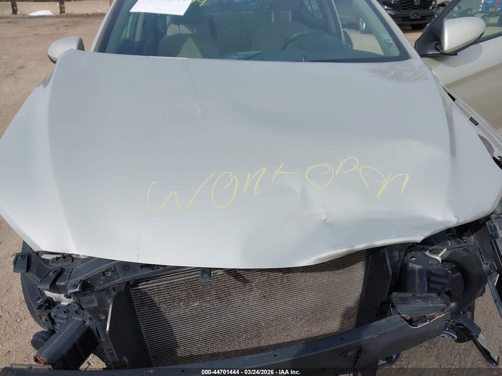 5NPD74LF8JH353059 2018 HYUNDAI ELANTRA photo no. 10