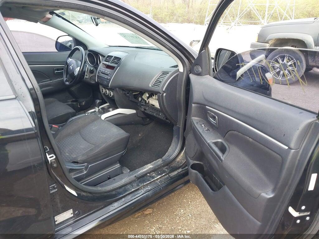 JA4AP4AU0BZ003370 2011 MITSUBISHI OUTLANDER SPORT photo no. 5