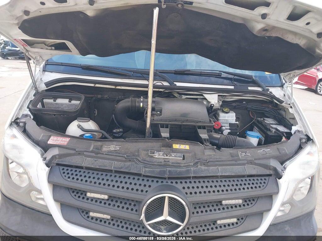 WD3PE7CD9HP386986 2017 MERCEDES-BENZ SPRINTER 2500 photo no. 10