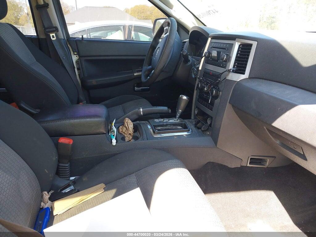 1J4PR4GK8AC103227 2010 JEEP GRAND CHEROKEE photo no. 5