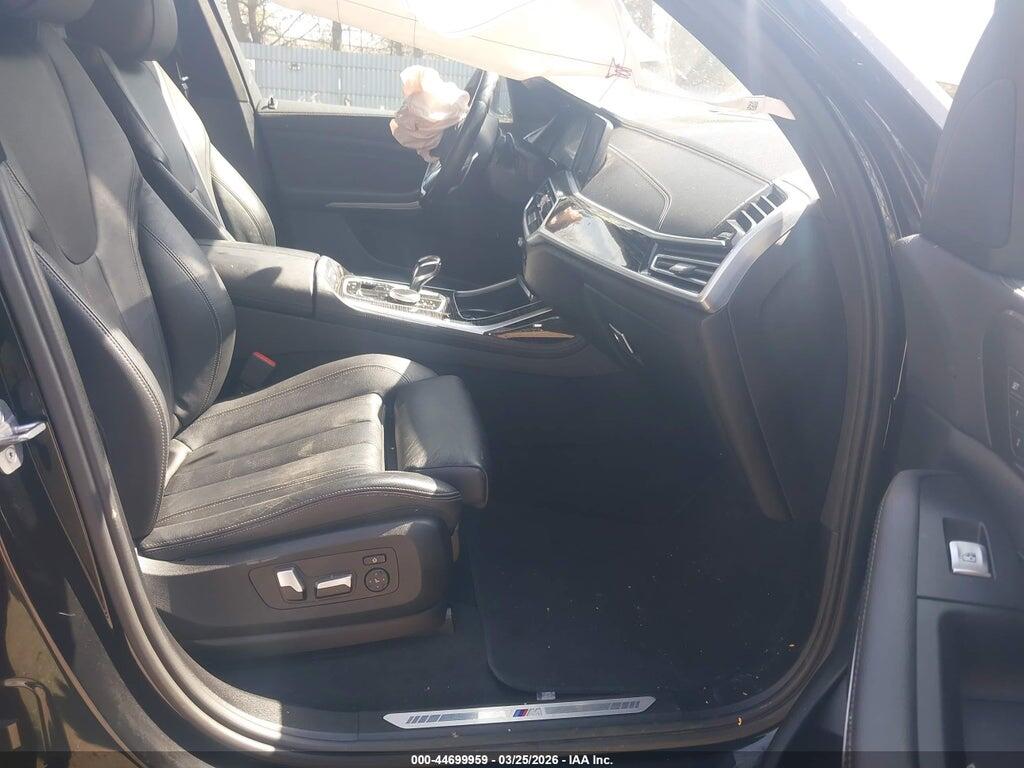 5UXCW2C02N9K70075 2022 BMW X7 photo no. 5