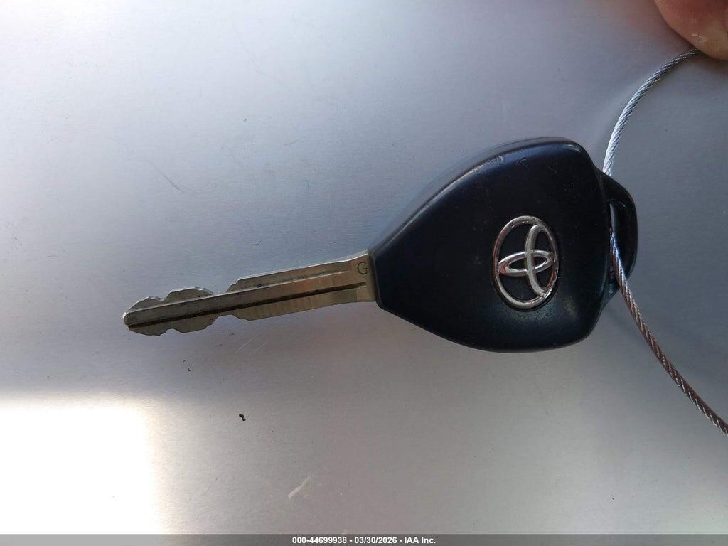 2T1BU4EE9BC651712 2011 TOYOTA COROLLA photo no. 11