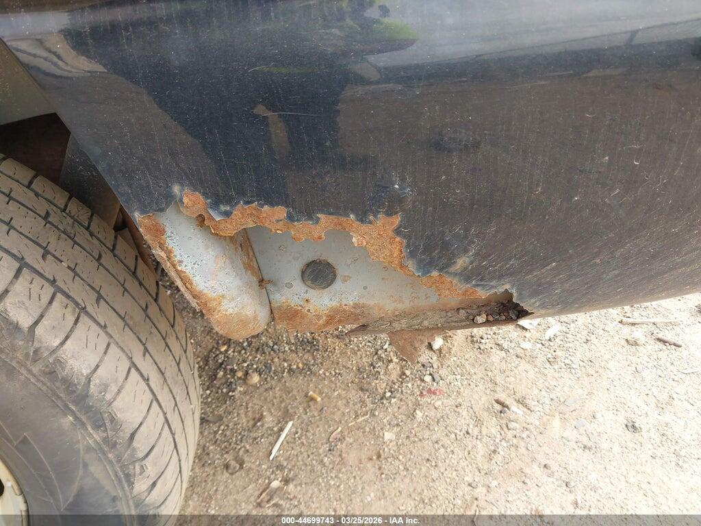 3GKFK16Z33G281795 2003 GMC YUKON XL 1500 photo no. 6