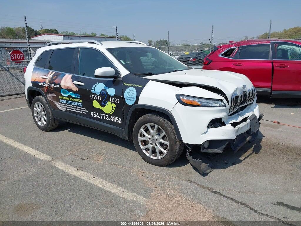 1C4PJLCB1HD213604 2017 JEEP CHEROKEE photo no. 1