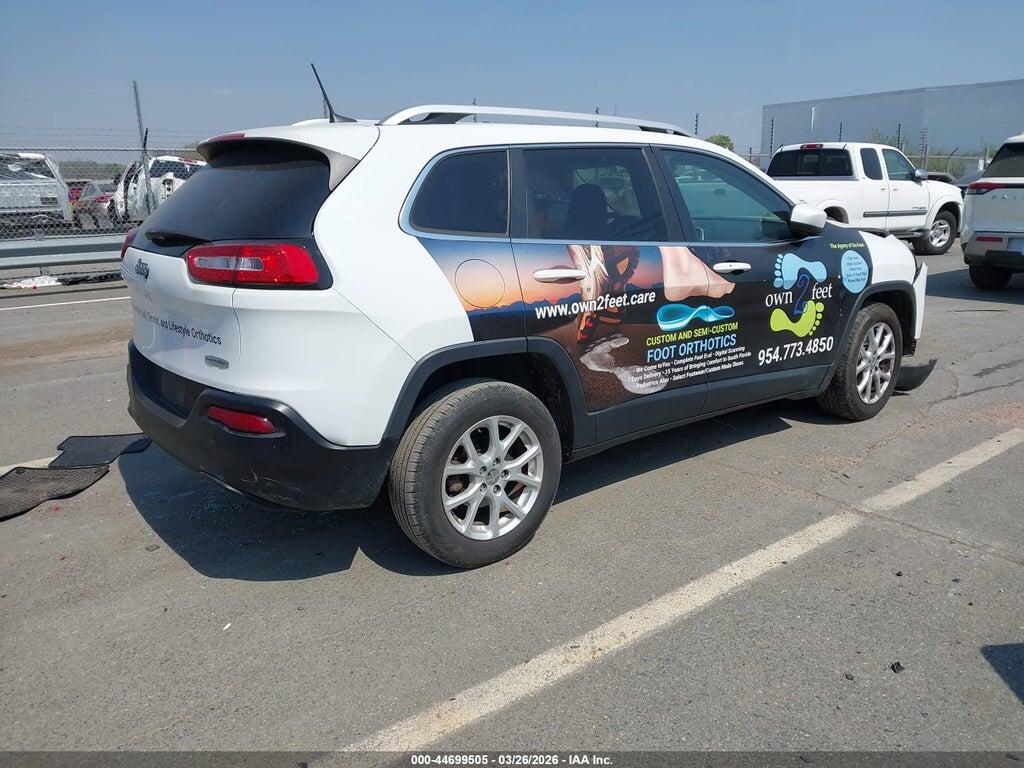 1C4PJLCB1HD213604 2017 JEEP CHEROKEE photo no. 4