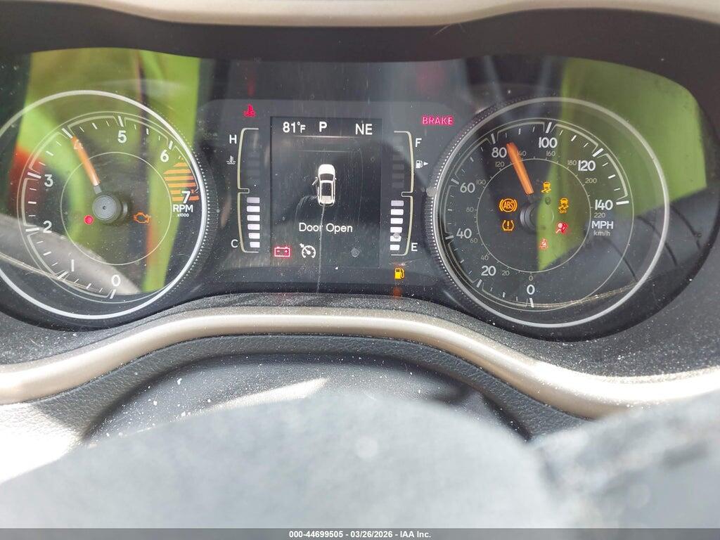 1C4PJLCB1HD213604 2017 JEEP CHEROKEE photo no. 7