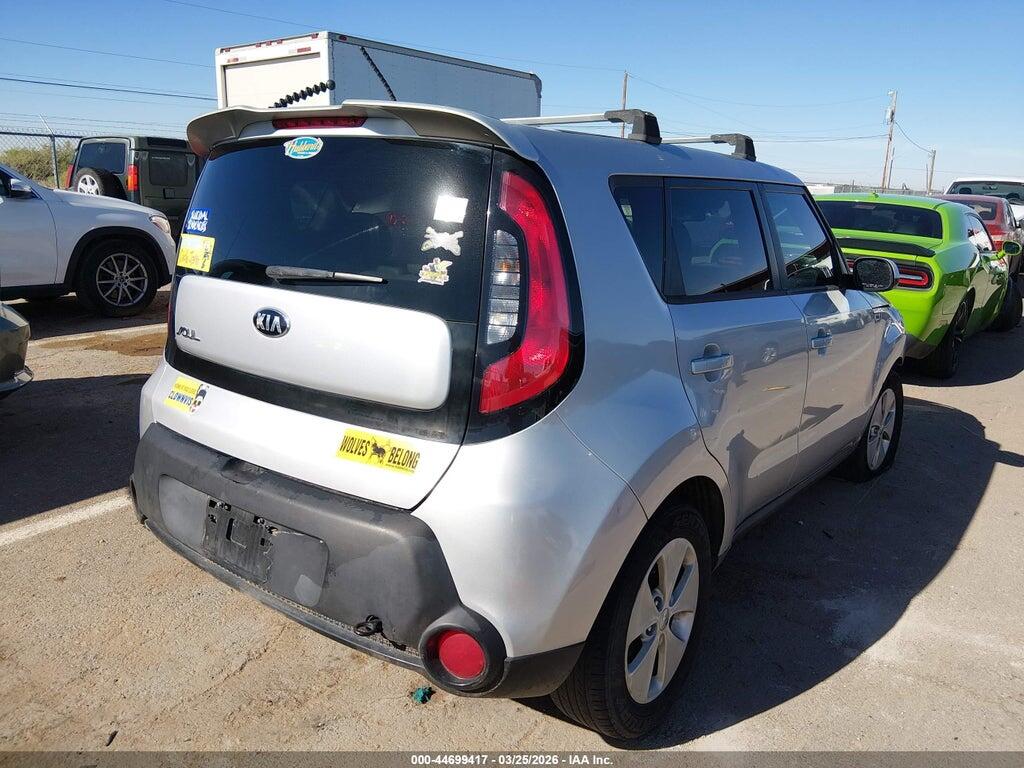 KNDJN2A25G7822151 2016 KIA SOUL photo no. 4