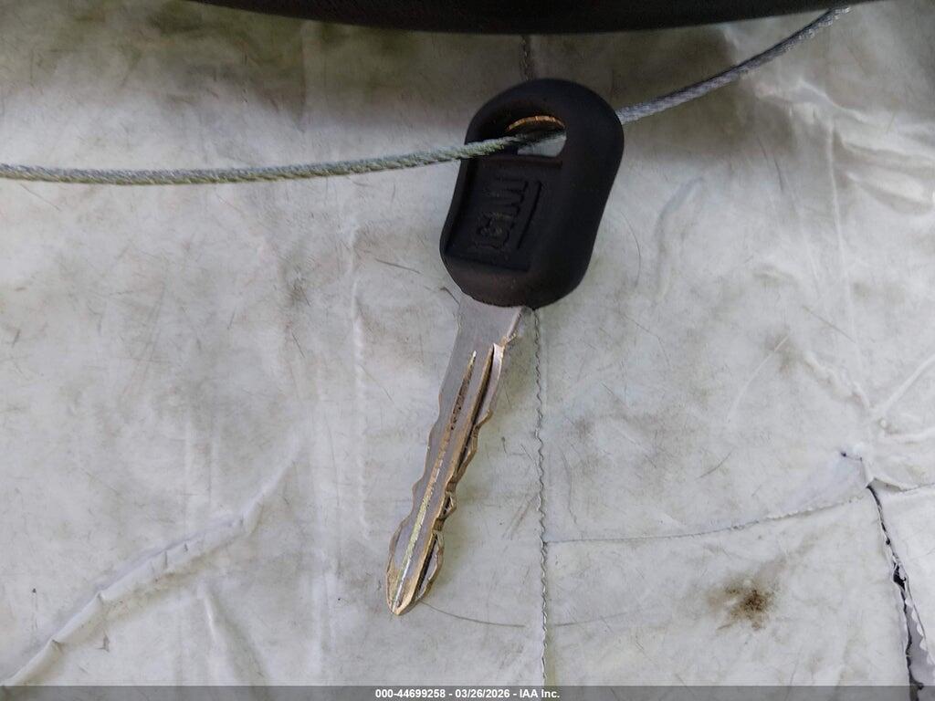 3G2JB12F35S212353 2005 PONTIAC SUNFIRE photo no. 11