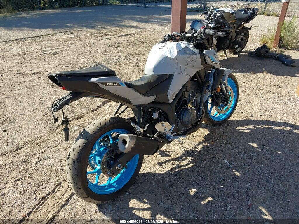 MH3RH28E8SK001305 2025 YAMAHA MTN320 photo no. 4
