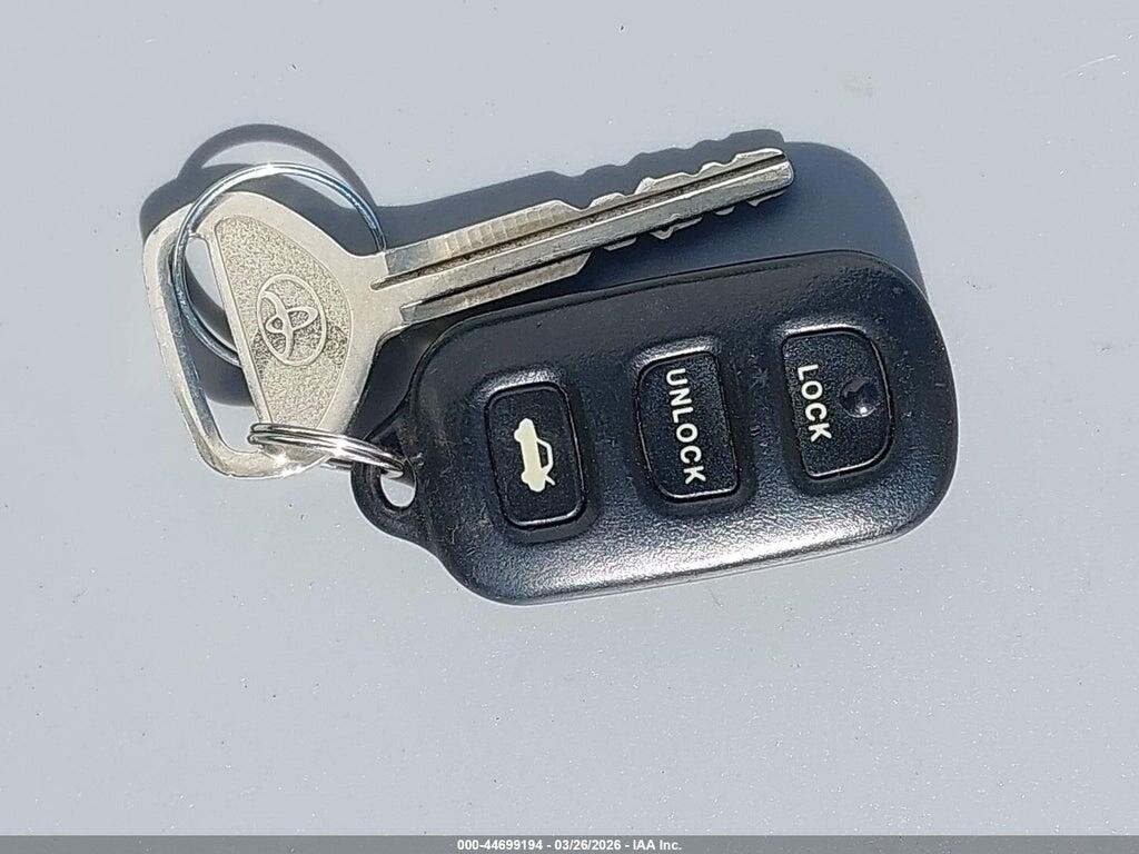 4T1BE32K83U140820 2003 TOYOTA CAMRY photo no. 11