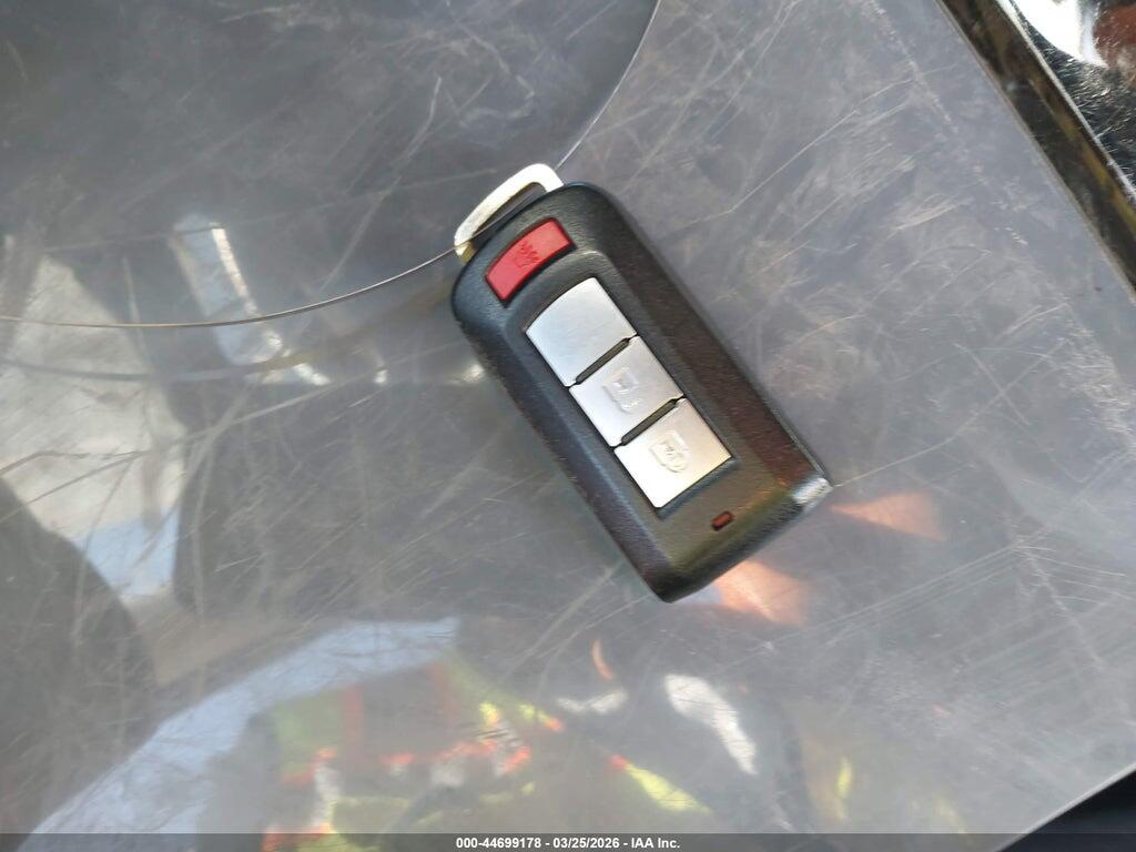 JA4AD3A34EZ012085 2014 MITSUBISHI OUTLANDER photo no. 11