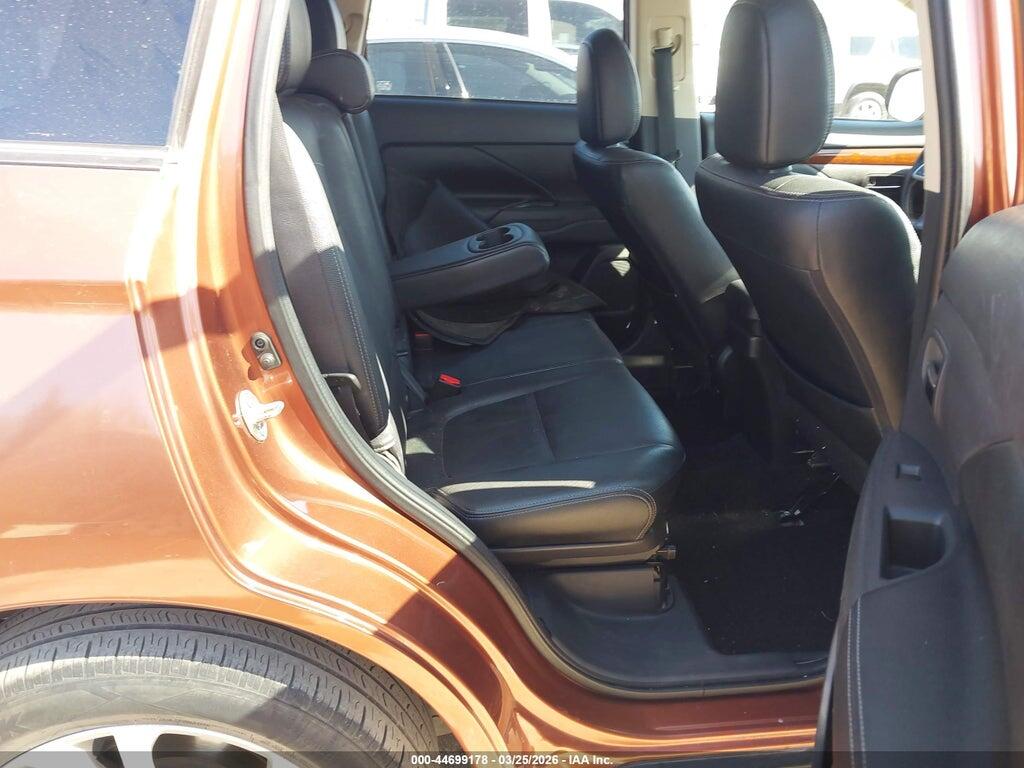 JA4AD3A34EZ012085 2014 MITSUBISHI OUTLANDER photo no. 8