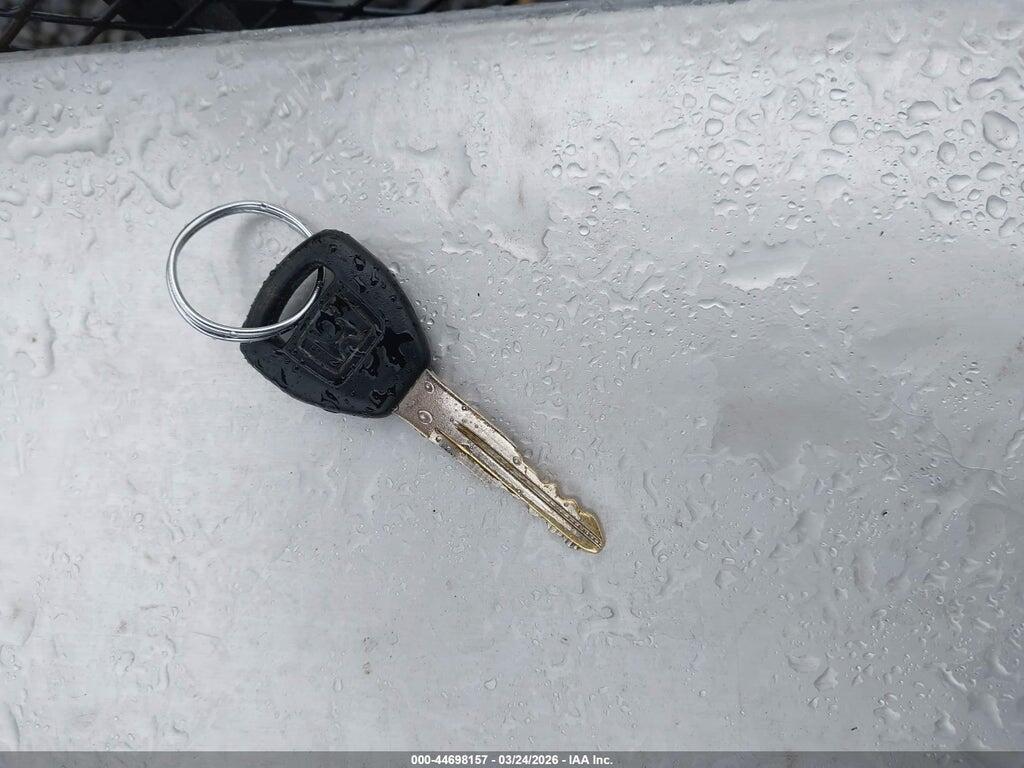 1HGEM22922L060642 2002 HONDA CIVIC photo no. 11