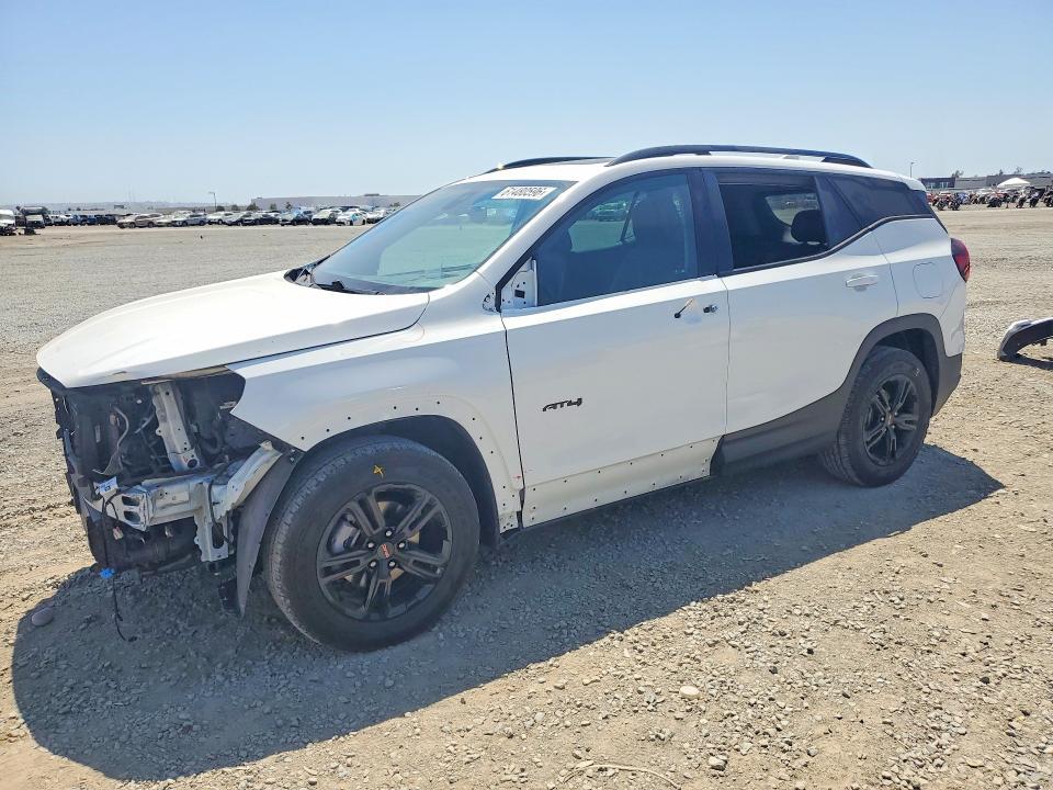 2022 GMC TERRAIN AT4