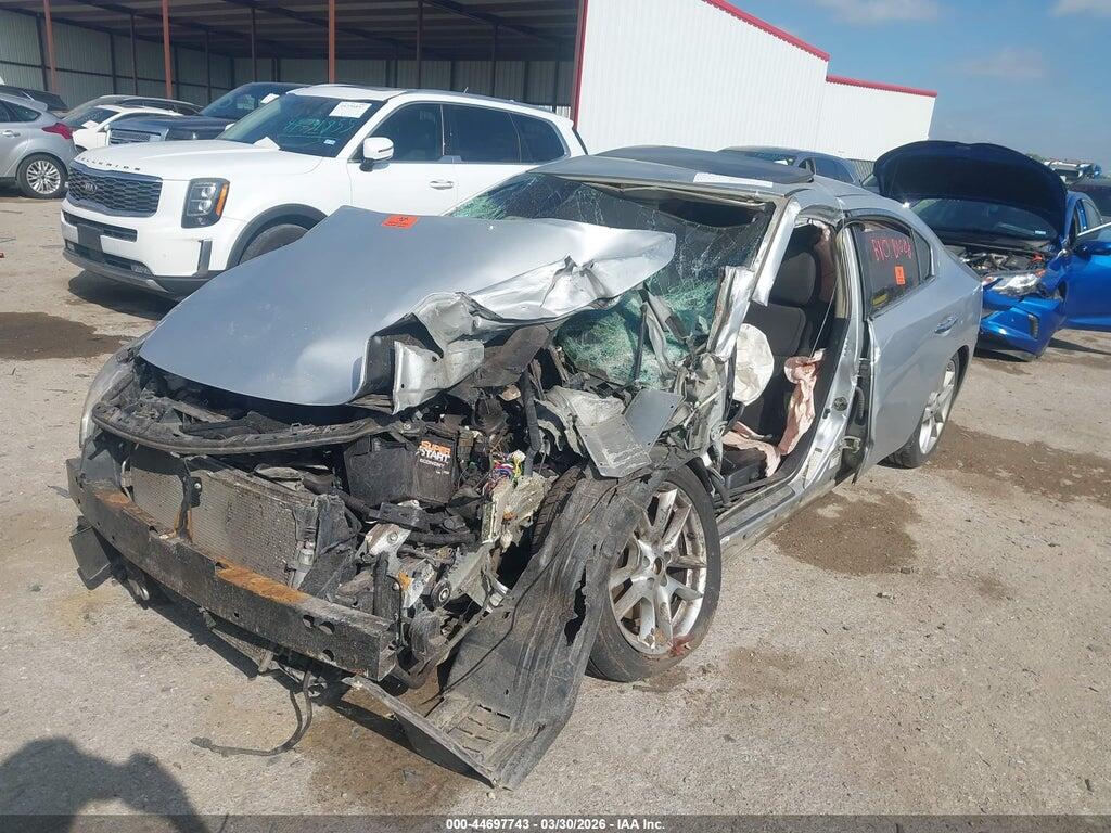 1N4AA5APXAC802748 2010 NISSAN MAXIMA photo no. 2