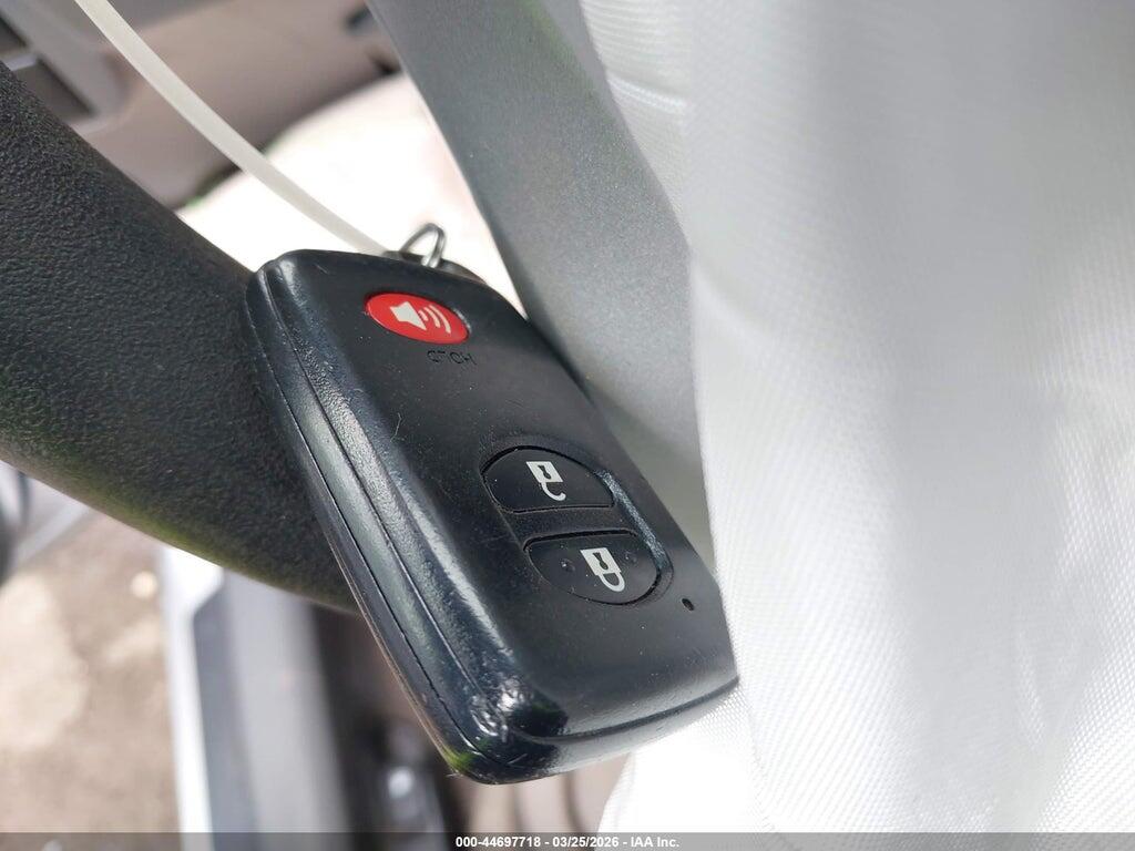 JTDKN3DU4A0109135 2010 TOYOTA PRIUS photo no. 11