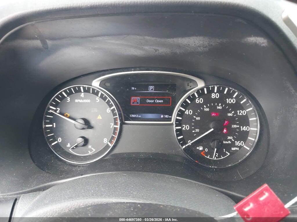 5N1DR2MN6HC634945 2017 NISSAN PATHFINDER photo no. 7
