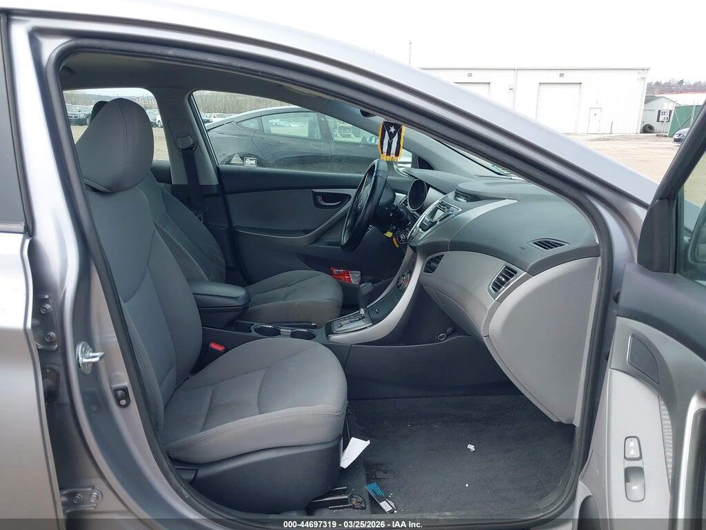 KMHDH4AE7DU606272 2013 HYUNDAI ELANTRA photo no. 5