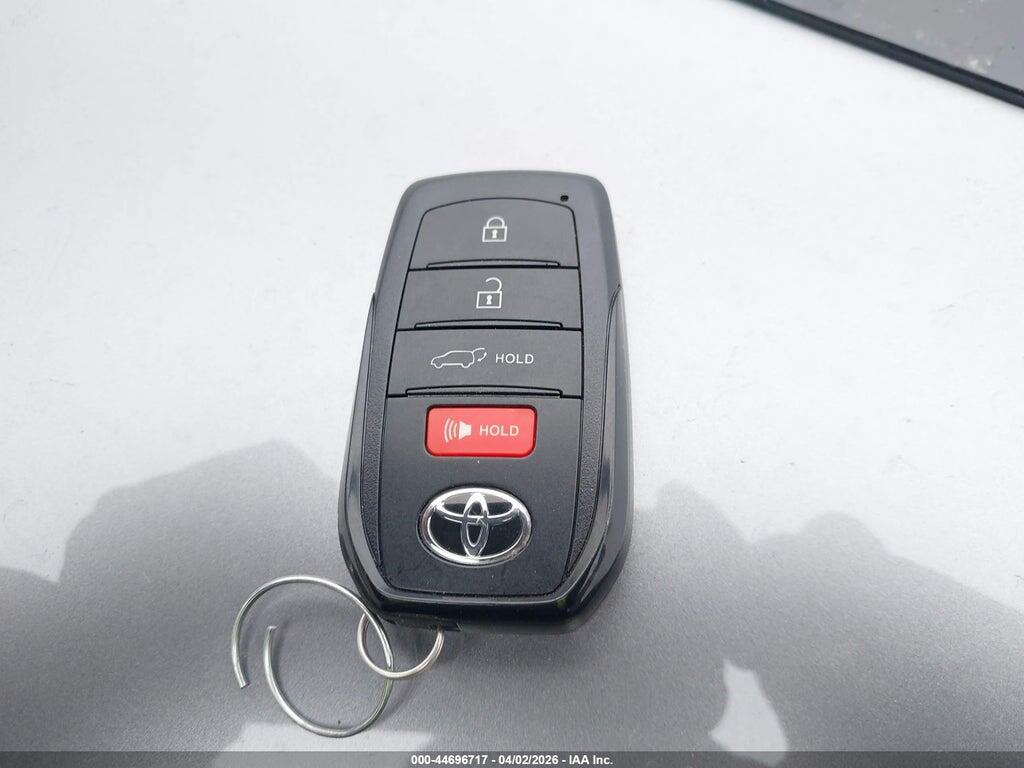 JTMBDAFB6TA004077 2026 TOYOTA BZ photo no. 11