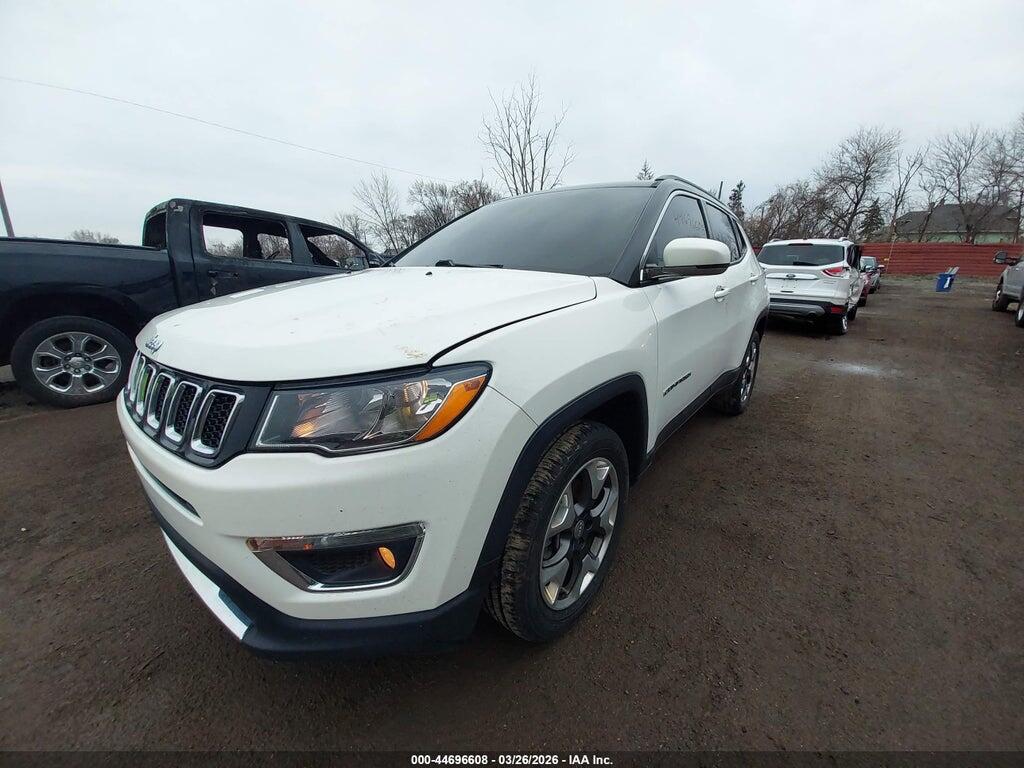 3C4NJDCB3KT842568 2019 JEEP COMPASS photo no. 2