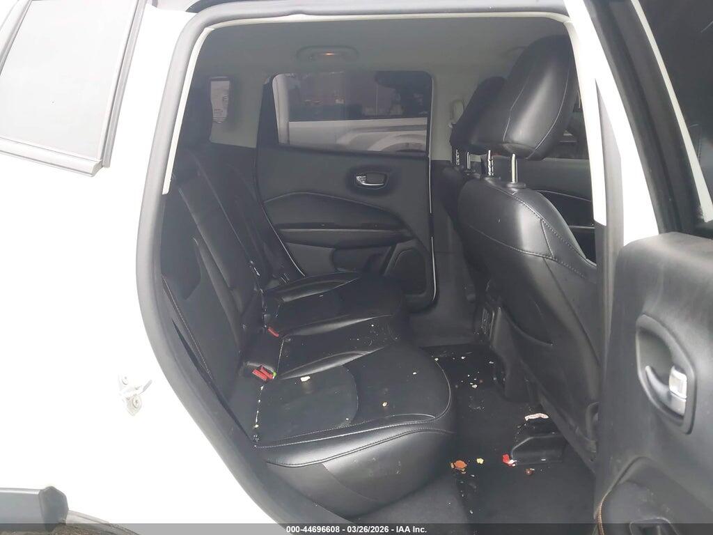 3C4NJDCB3KT842568 2019 JEEP COMPASS photo no. 8
